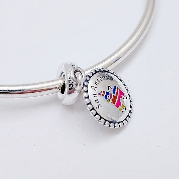 Pandora San Antonio Texas Llama Pinata Charm - Picture 2 of 5